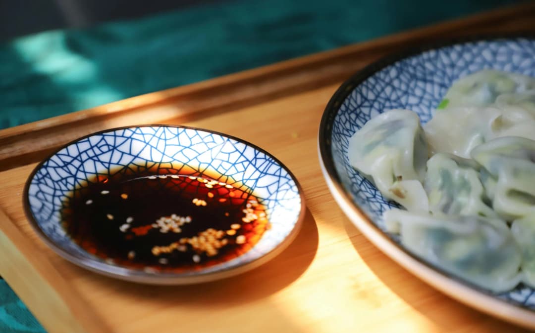 dumplings with soy sauce
