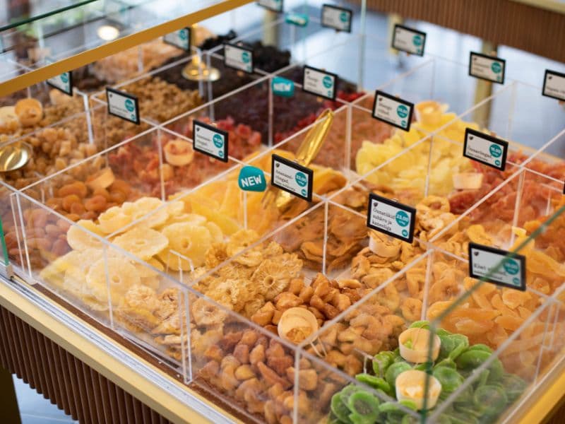 Servicio de alimentos versus venta minorista: diferencias clave explicadas