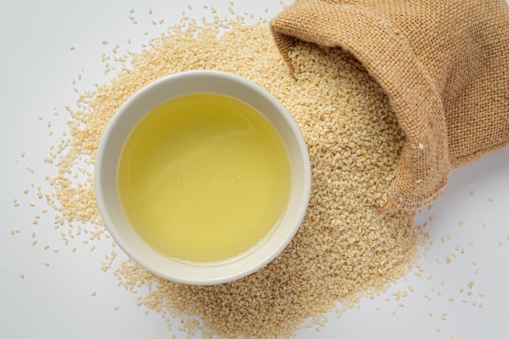 sesame oil and seeds